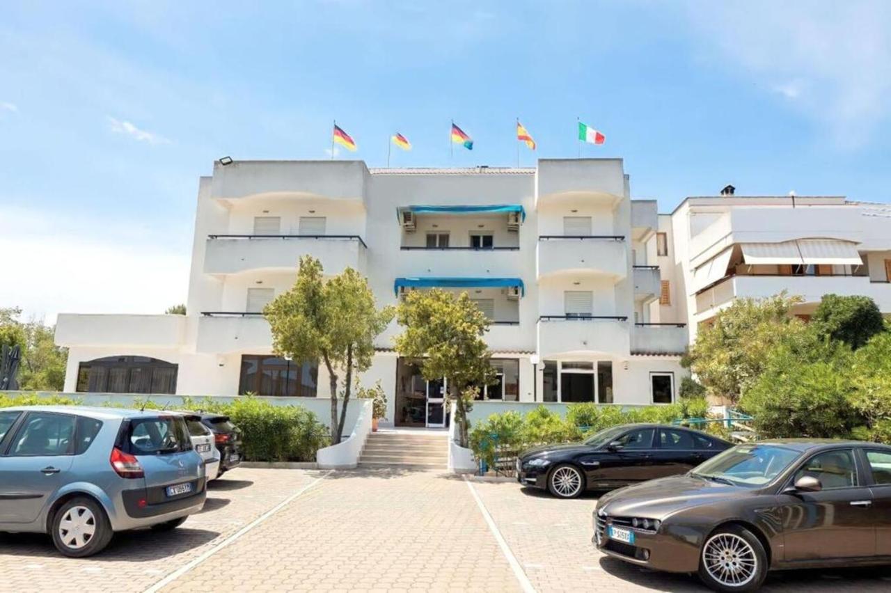 ויאסטה Hotel Cristalda מראה חיצוני תמונה