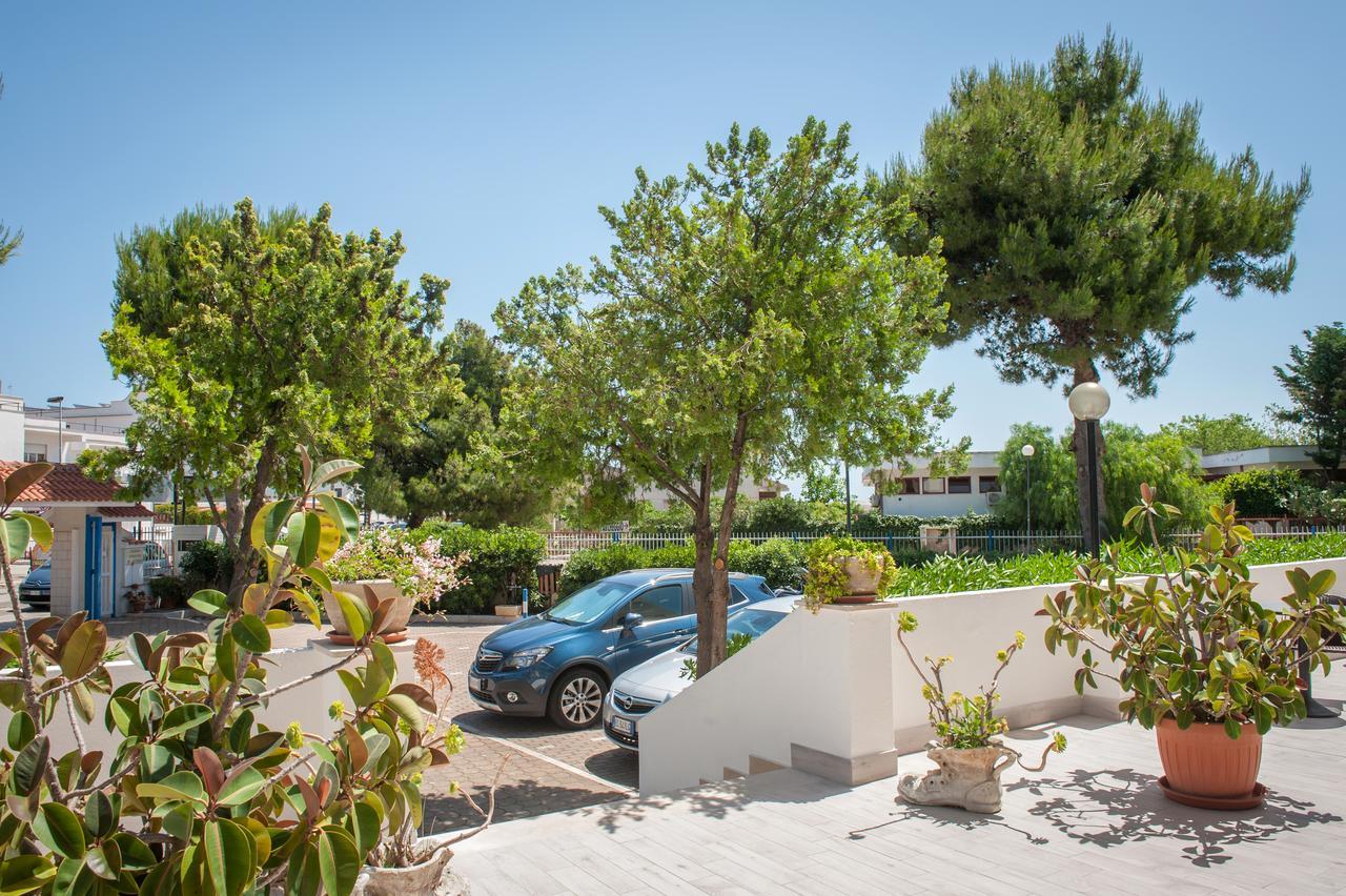 ויאסטה Hotel Cristalda מראה חיצוני תמונה